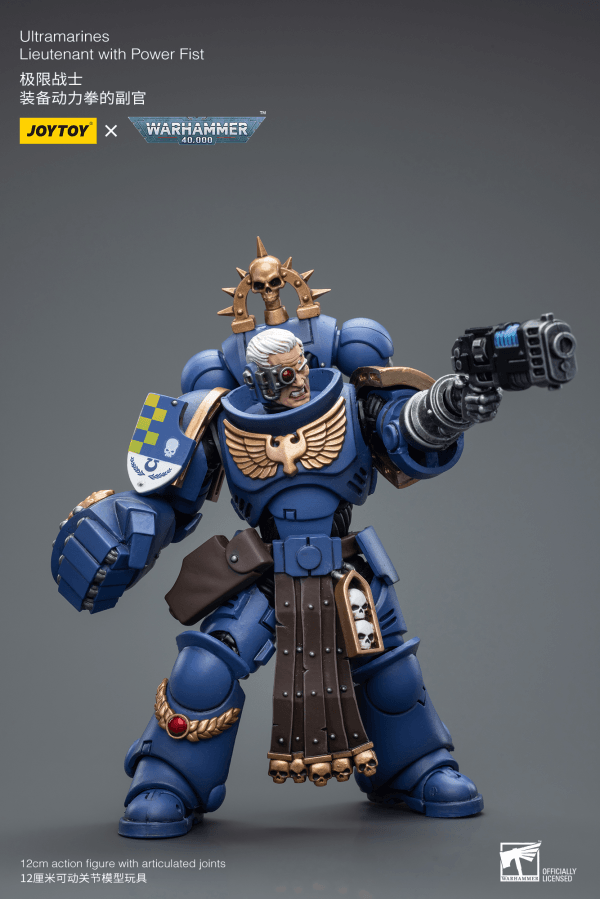 Ultramarines Lieutenant with Power Fist - POKÉ JEUX