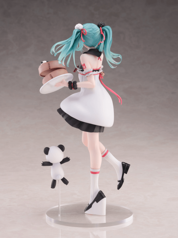 Hatsune Miku Panda Bun Figure - POKÉ JEUX