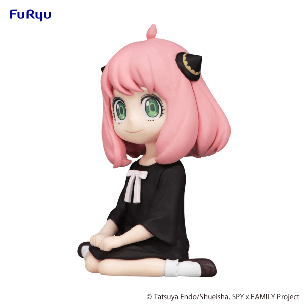 SPY×FAMILY Noodle Stopper Figure -Anya Forger Sitting on the Floor Smile ver. - POKÉ JEUX