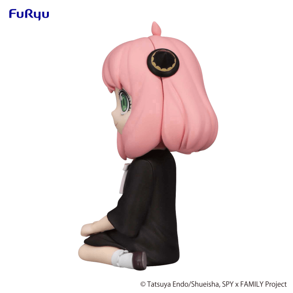 SPY×FAMILY Noodle Stopper Figure -Anya Forger Sitting on the Floor Smile ver. - POKÉ JEUX