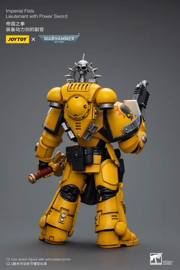 Imperial Fists Lieutenant with Power Sword - 1/18 scale - POKÉ JEUX