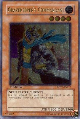 Gravekeeper's Commandant [FOTB-EN015] Ultimate Rare - POKÉ JEUX