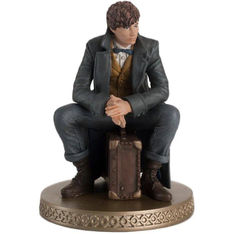 Fantastic Beasts - Newt Scamandar 1/16 scale - POKÉ JEUX - 5059072004794 - 5059072004794