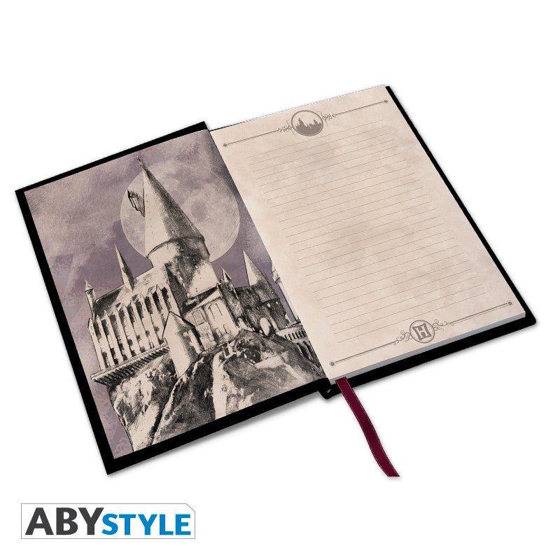 HARRY POTTER Hogwarts Premium Notebook - POKÉ JEUX - 3665361030430