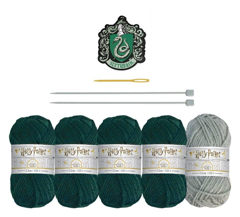 Wizarding World of Harry Potter - Knitting Kit Infinity Scarf Slytherin - POKÉ JEUX - 5059072019323 - 5059072019323